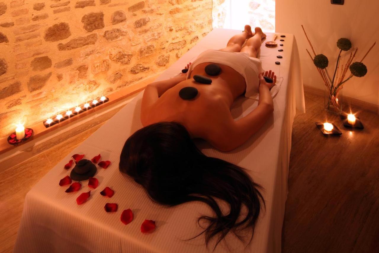 Relais La Corte Di Bettona Bagian luar foto