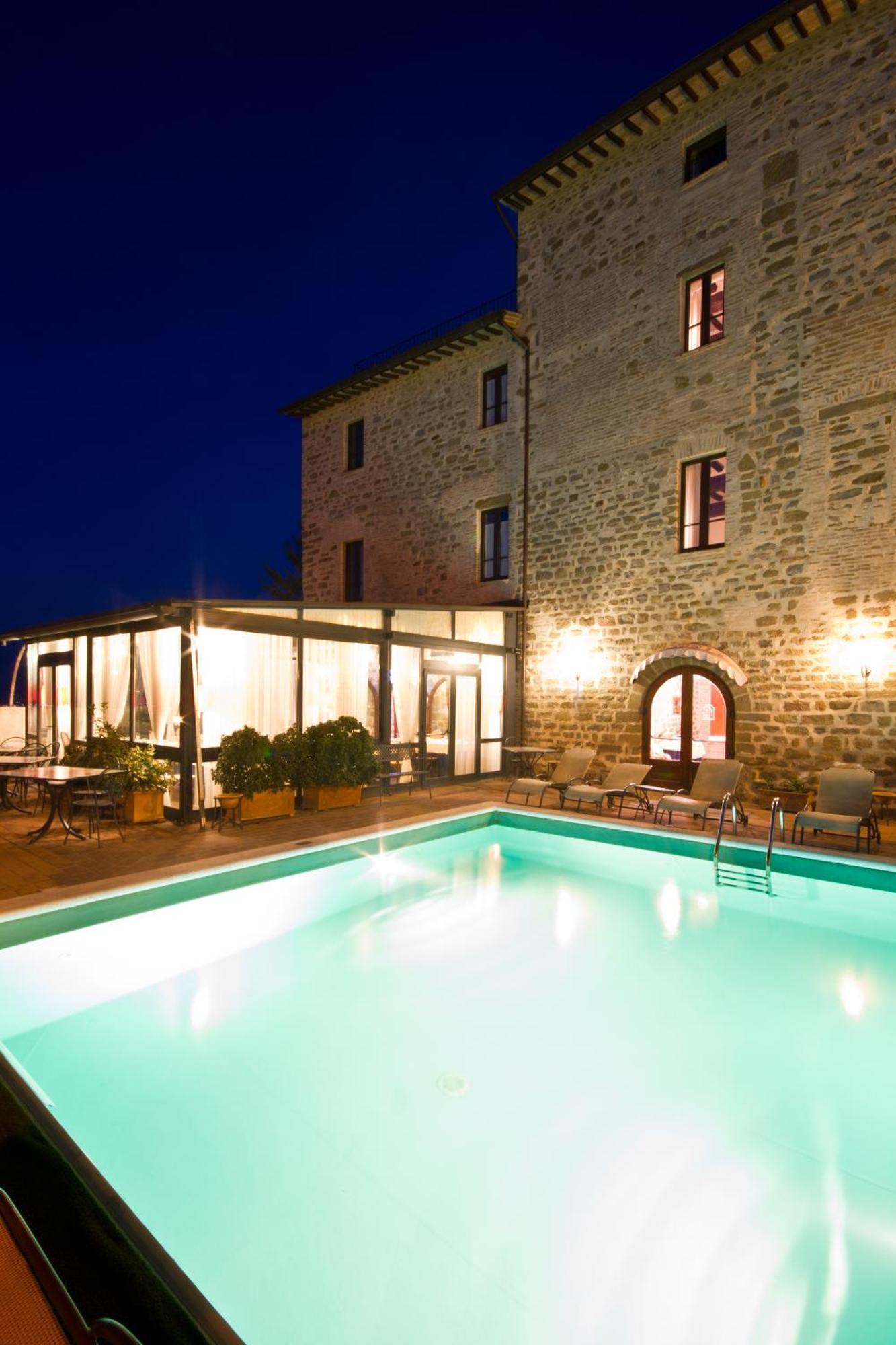 Relais La Corte Di Bettona Bagian luar foto